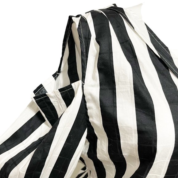 Walter Baker Medium M/L Asymmetrical Button Down Cold Shoulder Long Sleeve Shirt - Picture 6 of 9